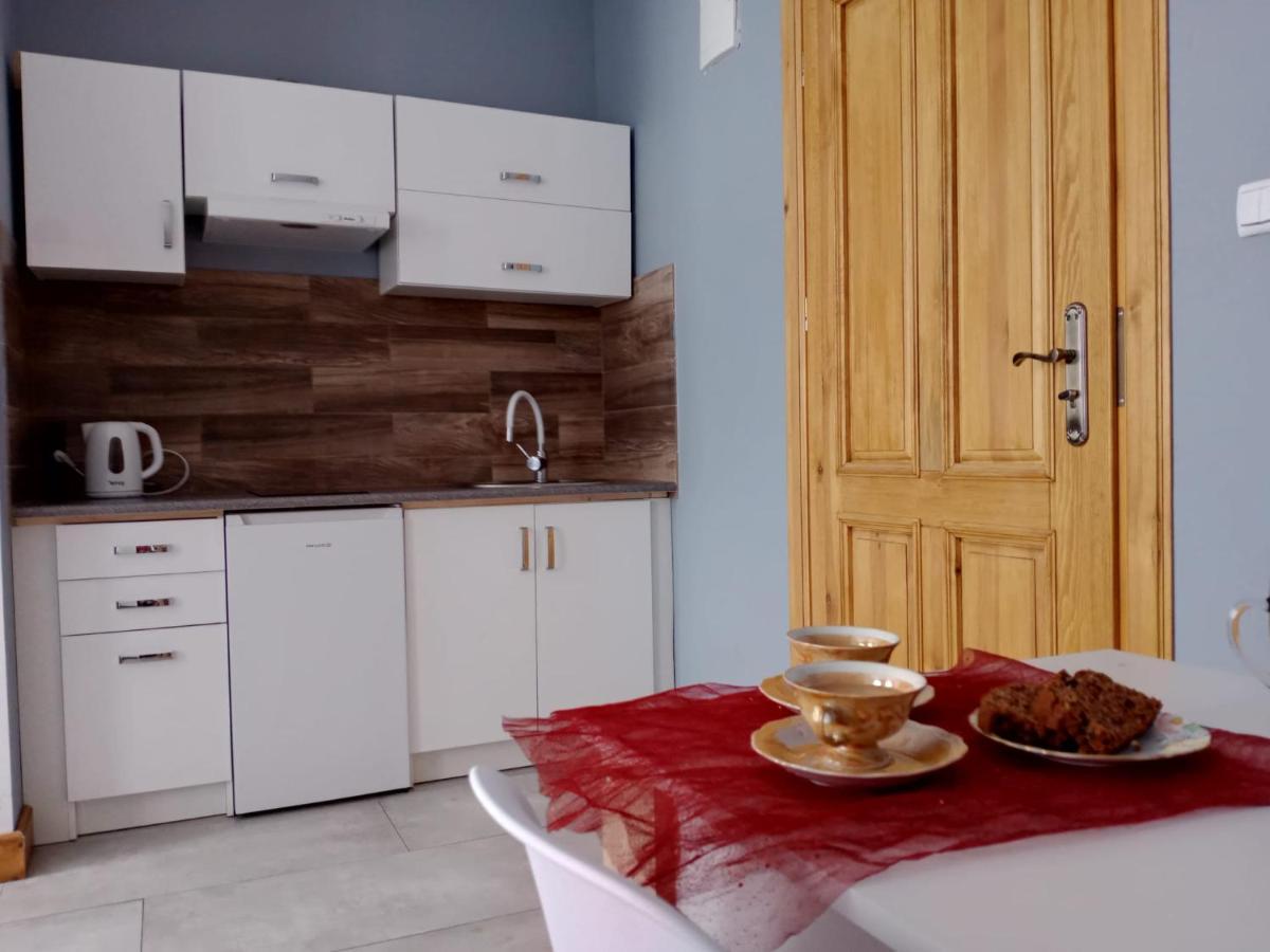 Sunny Bear Bed & Breakfast يلينيا غورا المظهر الخارجي الصورة