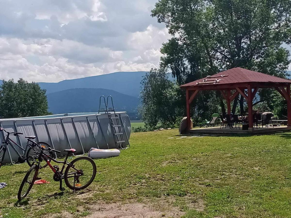 Sunny Bear Bed & Breakfast يلينيا غورا المظهر الخارجي الصورة